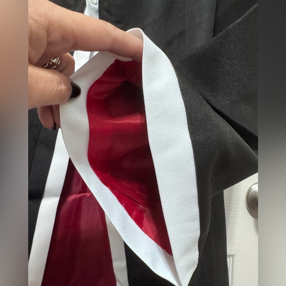 Red and White XL Cosplay costume - Picture 5 of 6